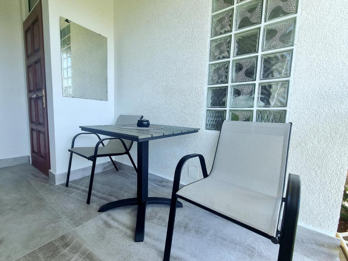 Zonta 800 M From Apartment Rovinj